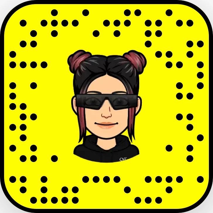 Available for fun 💦👅