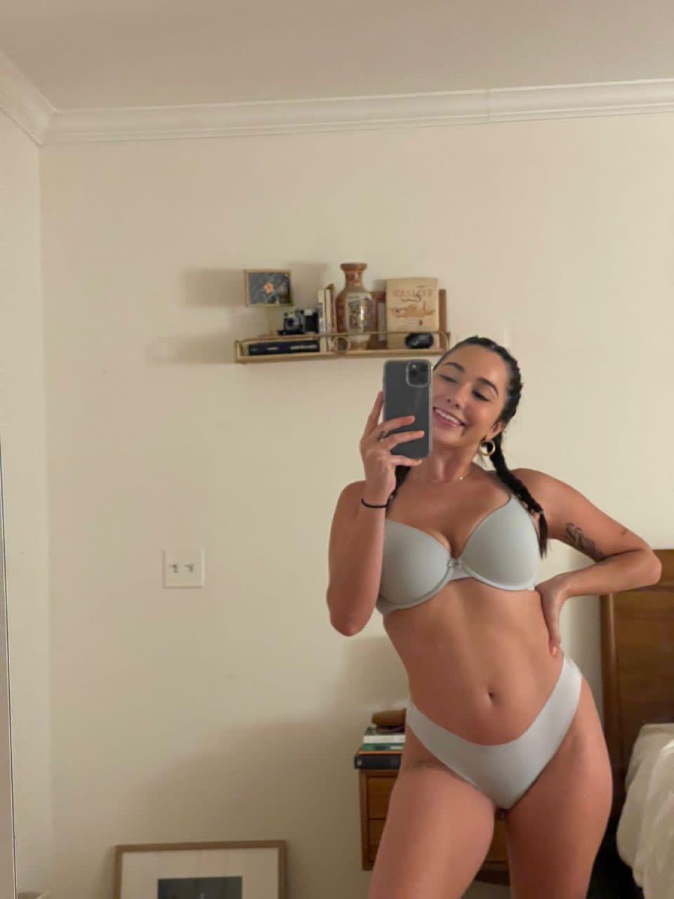 I’m Theresa am available for hookup and unforgettable fun only