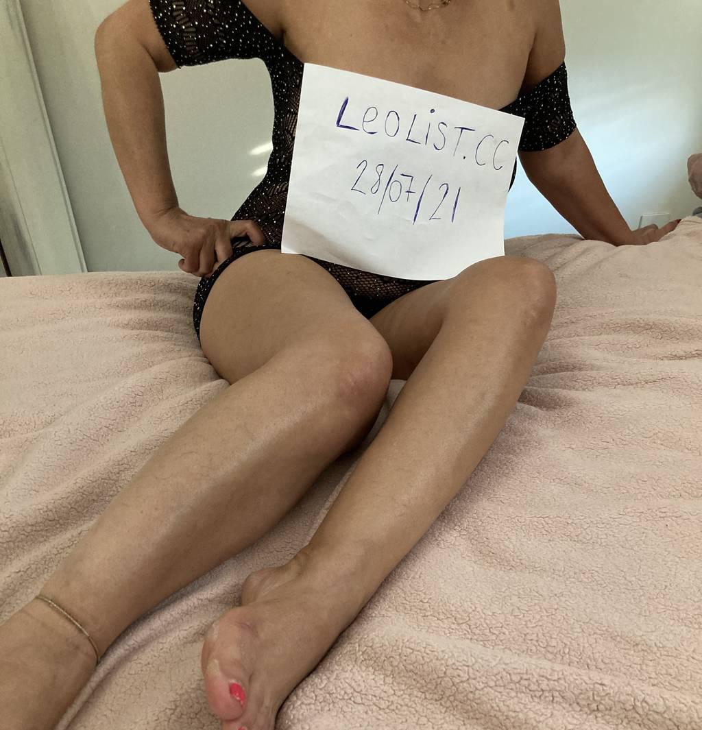 sexy and mature mixed open minded