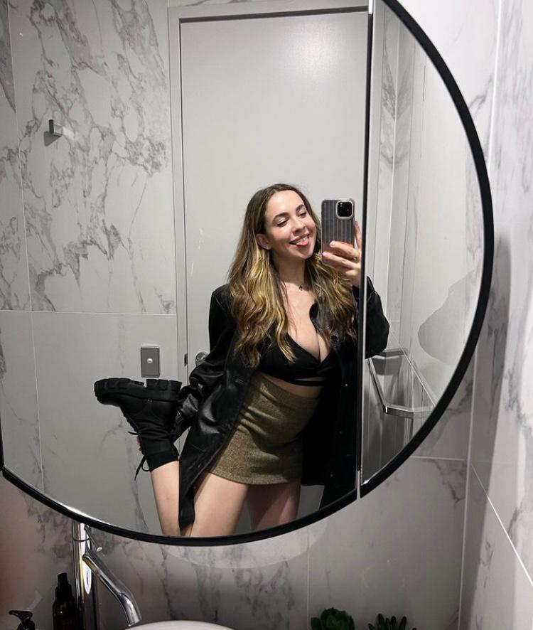 I’m available for Discreet Fun 🍆👅🍆👅and Sex Hookup👅🍆👅🍆