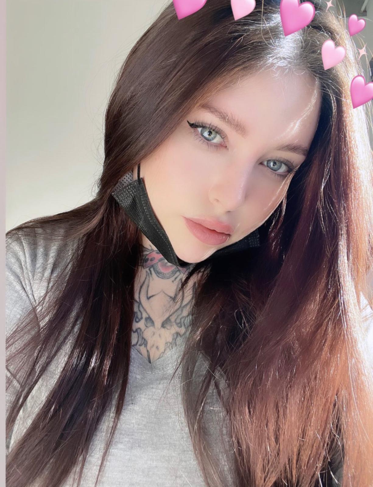 Escort available for sex🍆🍑tiktok:@shelly0200