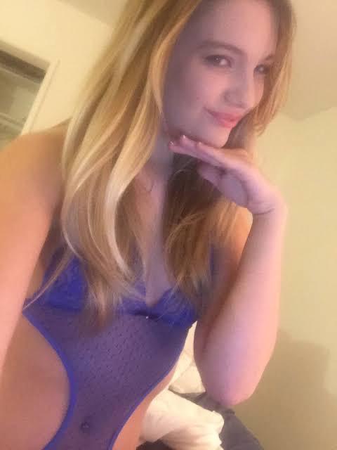 I’m available now for fun HMU on snap: lori_j2022773