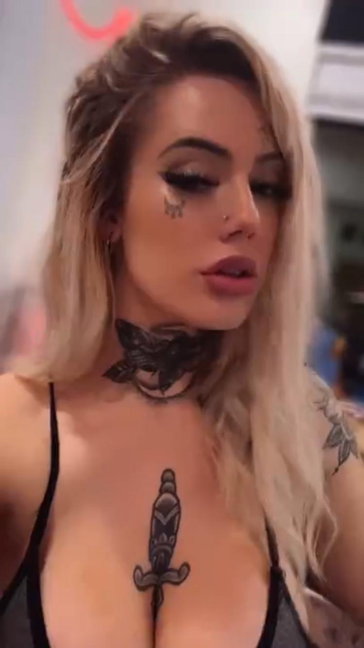 Escort Girl Joy Available For Mature Minds Men HMU 👅🥰😍🍑🍆🍑