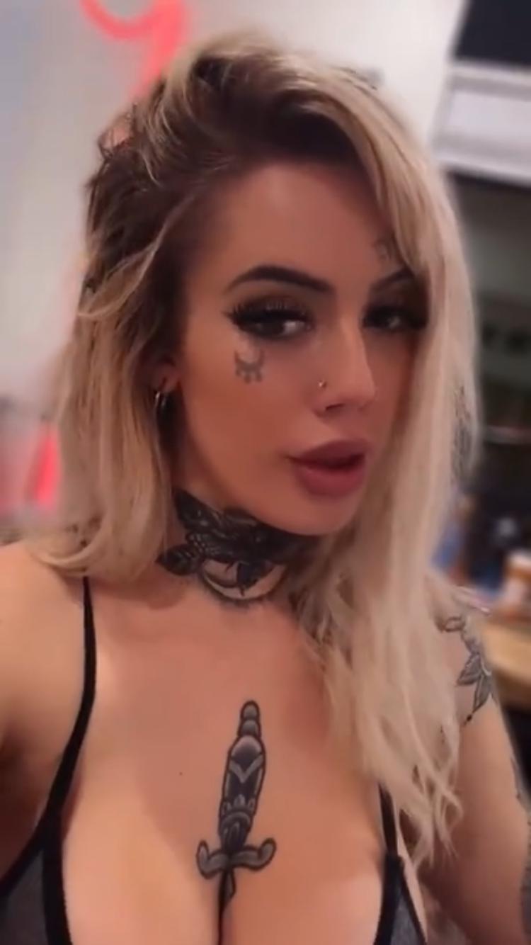 Escort Girl Joy Available For Mature Minds Men HMU 👅🥰😍🍑🍆🍑
