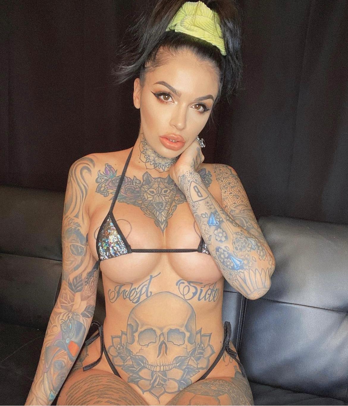 HOOKUP SEX AND SELL PARTY FAVORS🎉🎉❤️❤️
