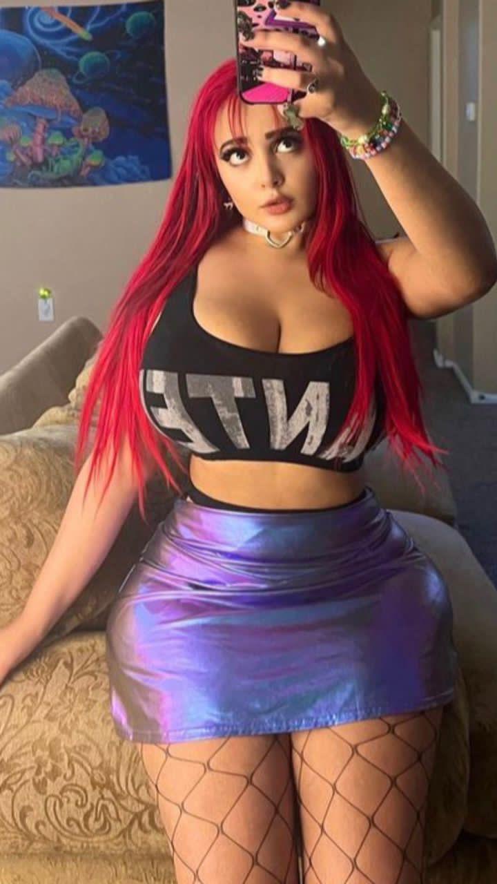 I'm Available 24/7 for both outcalls and incalls services text me up..💦👅