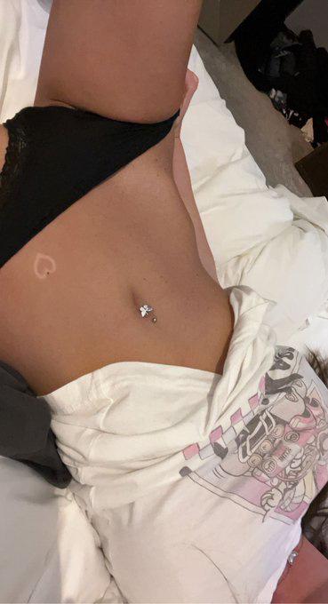 AM AVAILABLE FOR HOT SEX AND DISCREET FUN SNAPCHAT (drey_4pf)