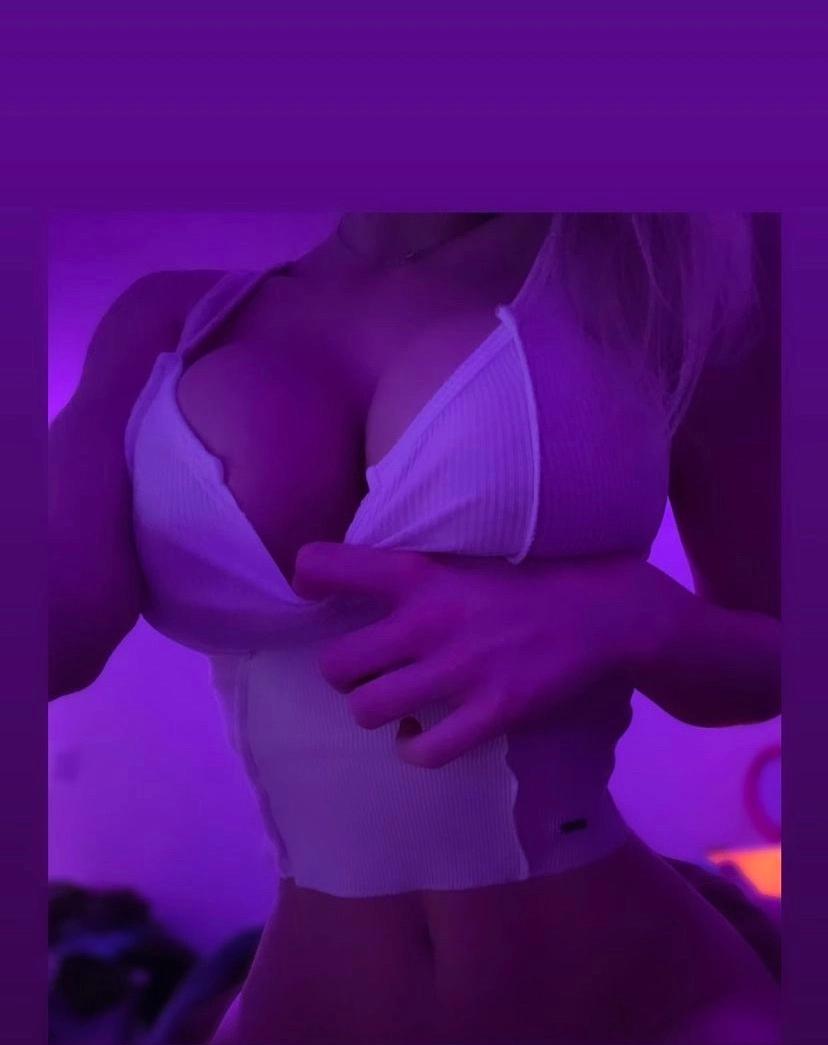 HOOKUP ASHLEY 💦👅