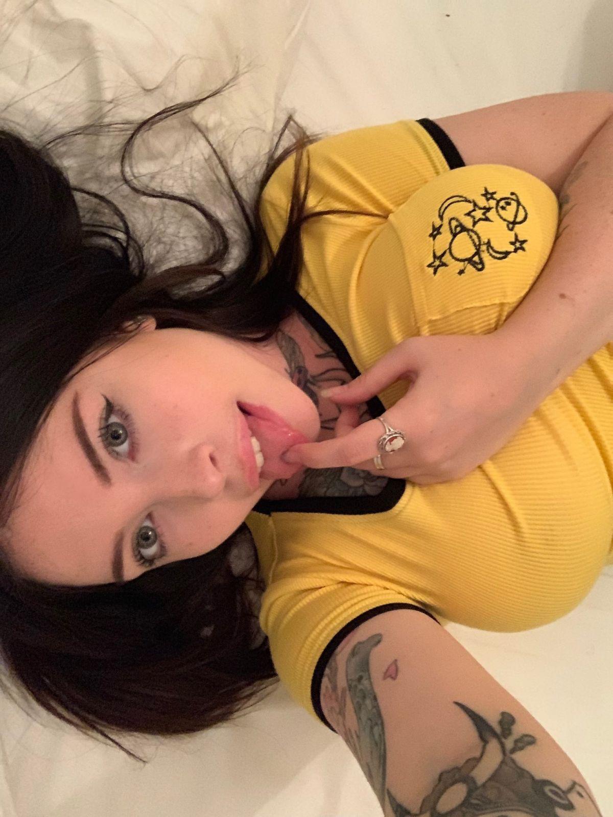 Hookups and fun🍑🍆🍑🍆🍑🍆🍑🍆🍆🍆