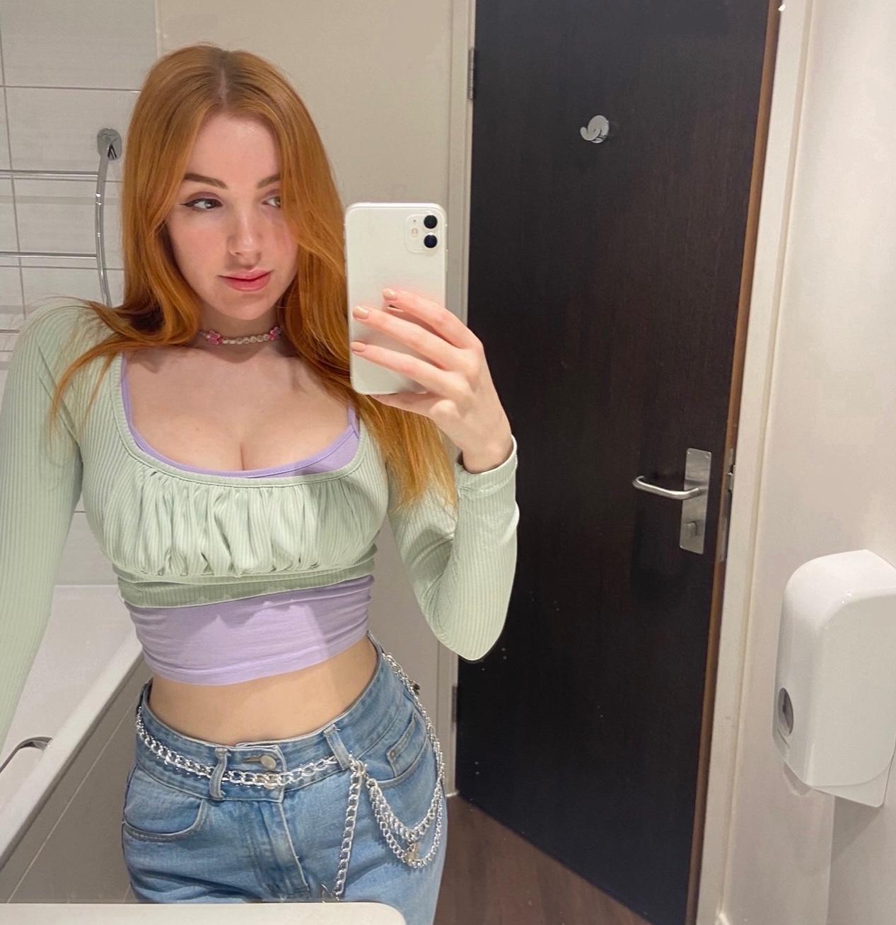 Hey there I’m available to have fun🍆🍆😘🥰