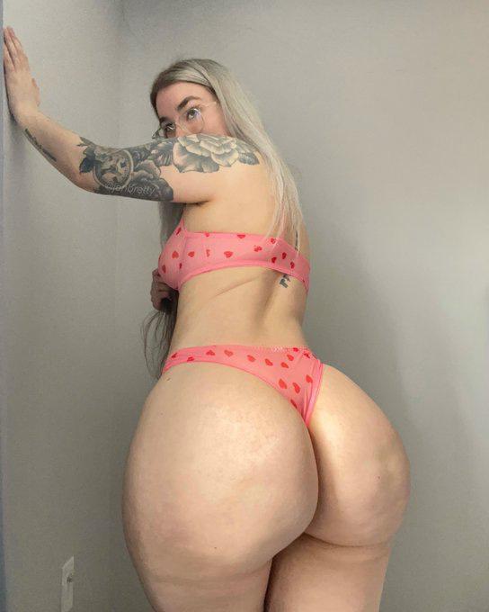 Escort Available For Hookup