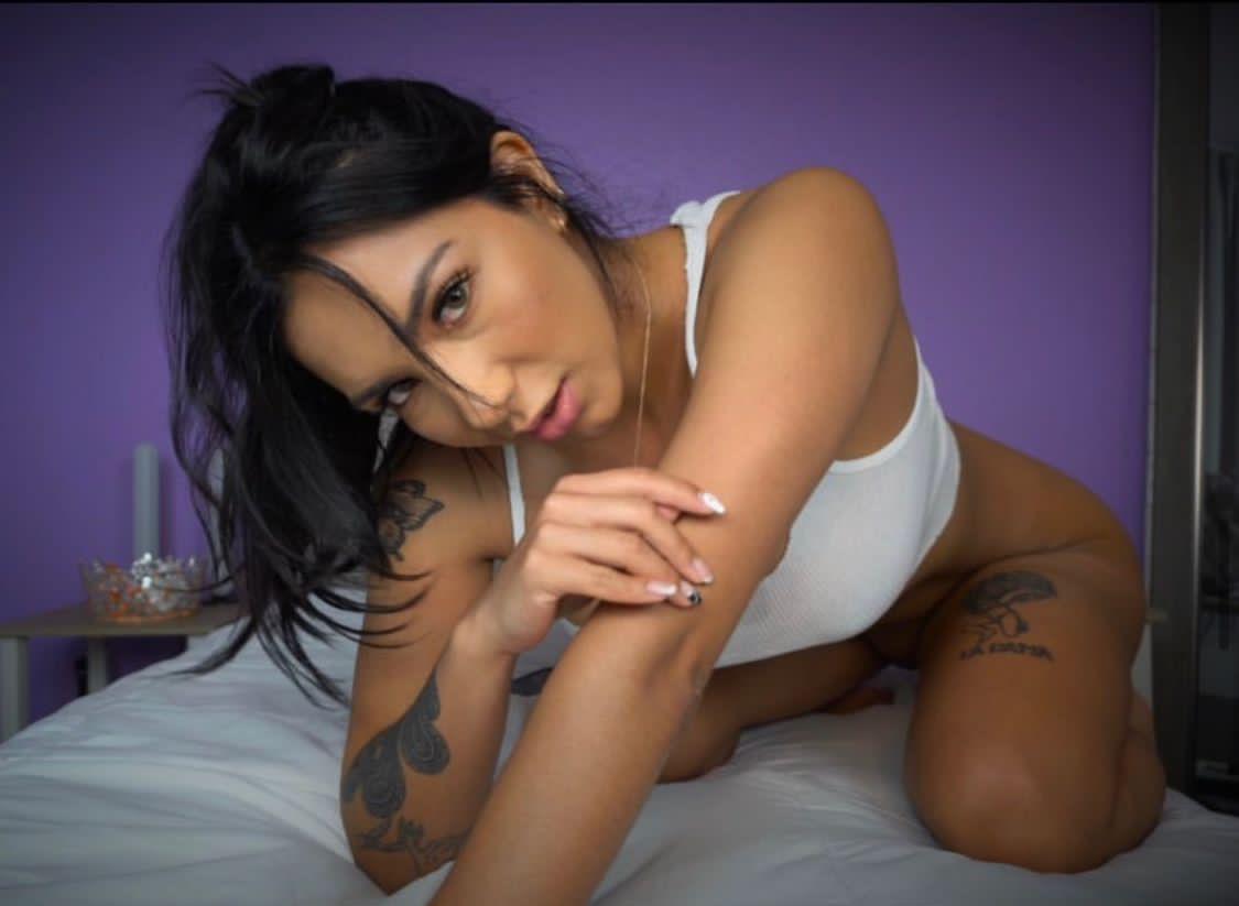 I CAN SWALLOW ALL YOUR CUM 💦AND GIVE YOU ORAL SEX 🍆🍑