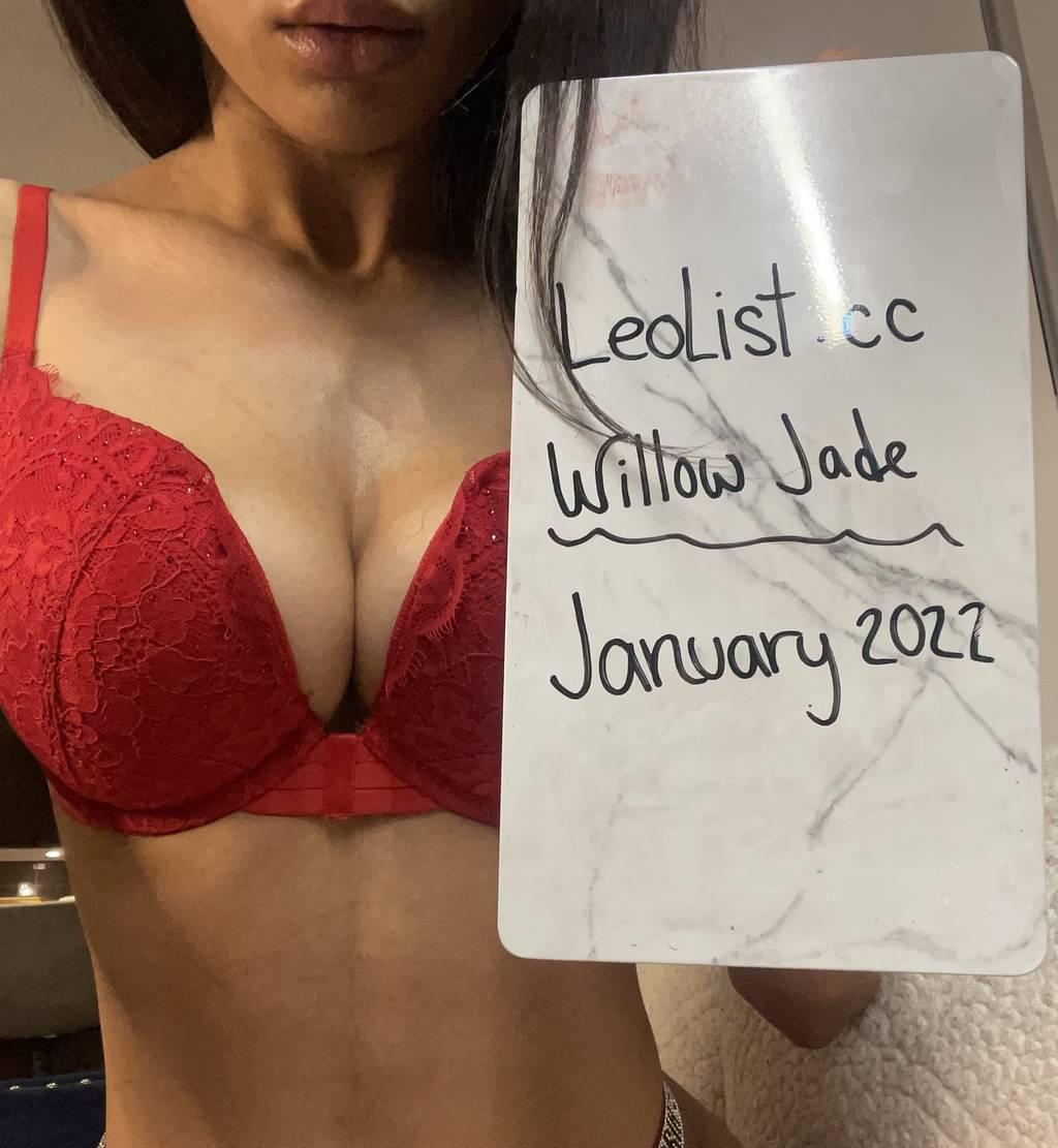 Verifiedyonge & eg 𝒲𝒾𝓁𝓁ℴ𝓌 v i p playmate