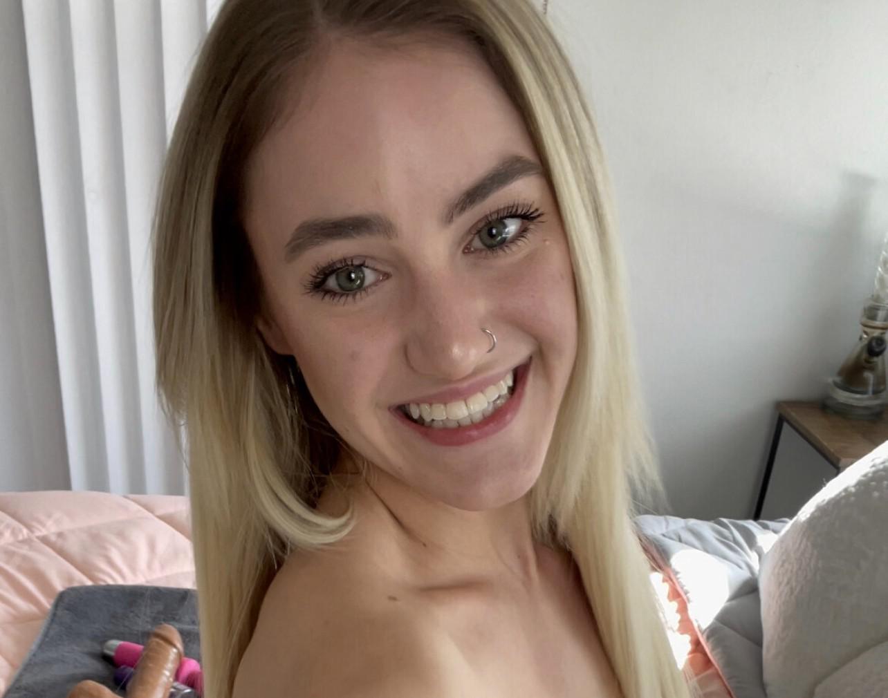 About Me Always available for **** Hardcore,69,****,breastfuck,Head and doggy***