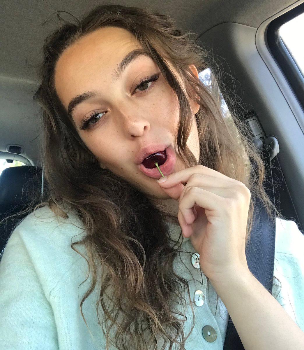 I’m available now HMU on snap kate_sarah