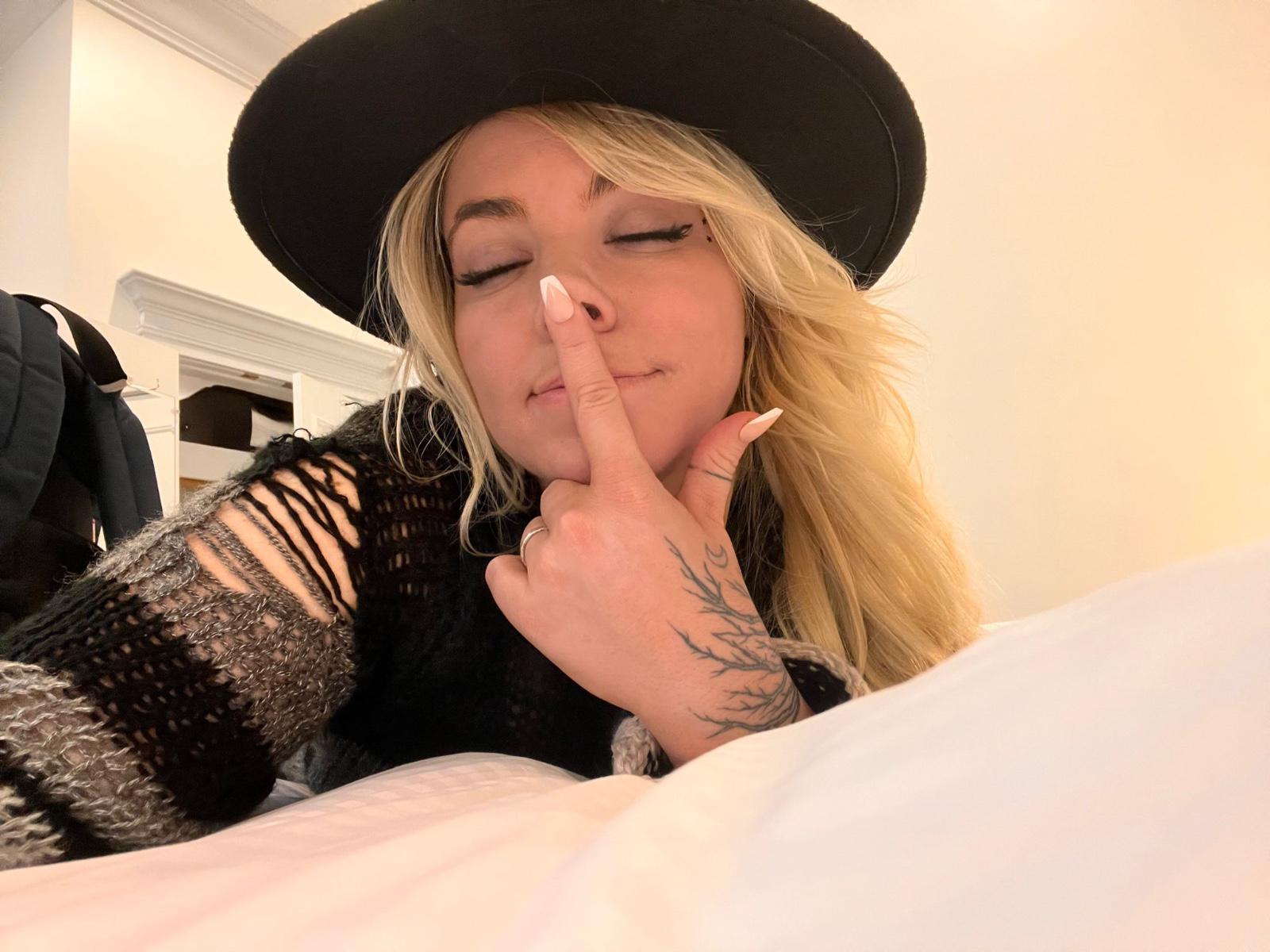 I’m Available in Fredericton😘