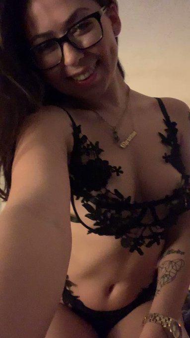 Available for all kind of hook up 🇨🇦🇨🇦🇨🇦🇨🇦
