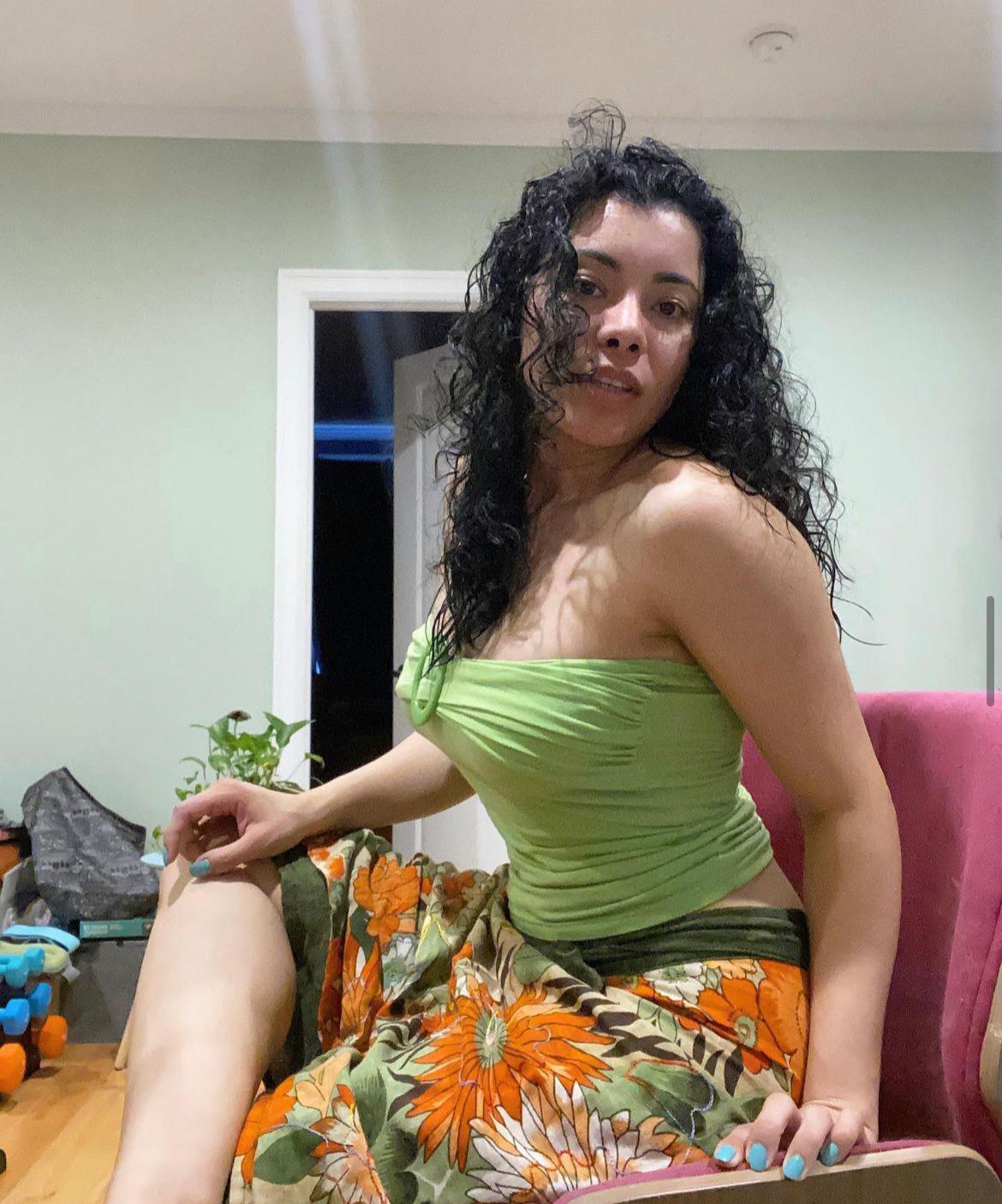 SEX HOOKUP AVAILABLE