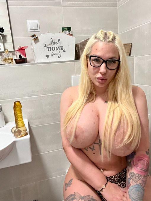 Female Escort, Hookup and meetup 😘🥰❤️🍑🍆🔥💋💕