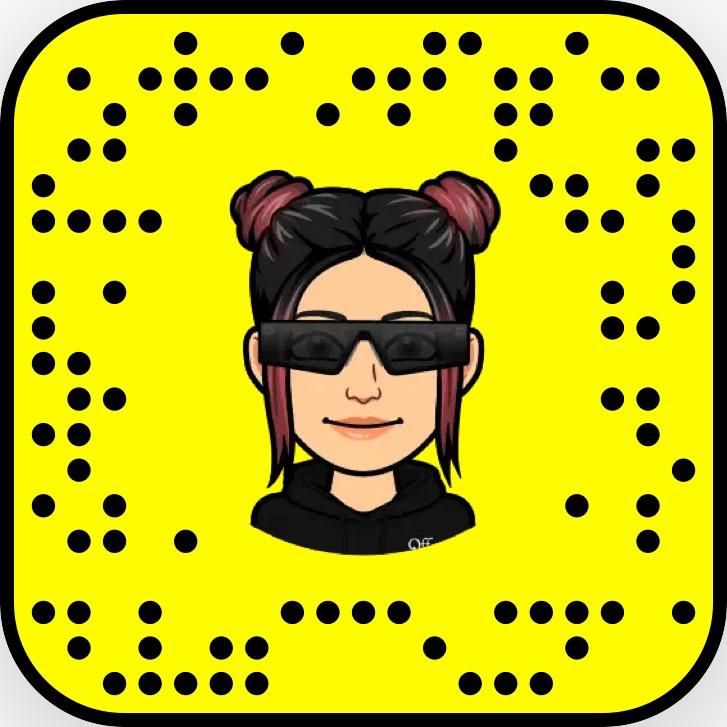 Available for fun 💦👅