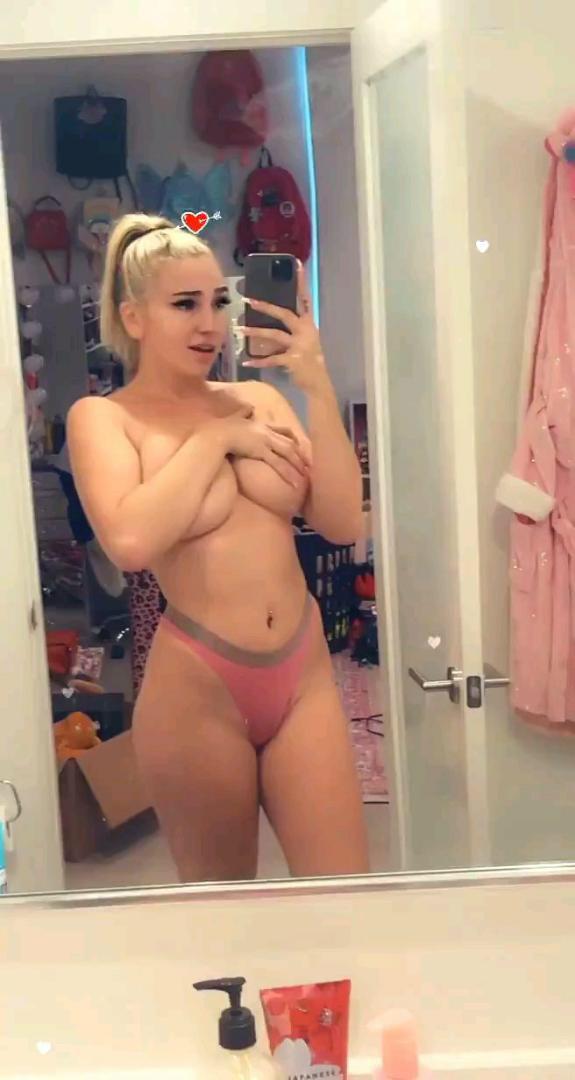 “Down to fuck?❤️💦☎️