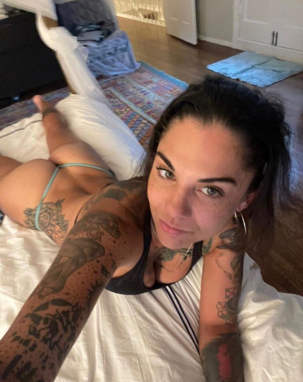 VERIFIED ..NEW IN TOWN AND DOWN FOR ALL KINDS OF FUN I ALSO LOVE TO PARTY TEXT