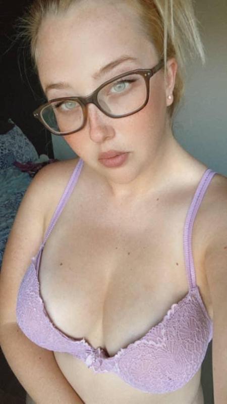 I’m Available for hookup ❤️😉