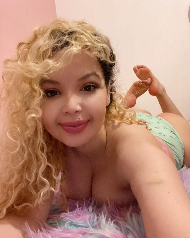 Sex hookup🇨🇦🇨🇦